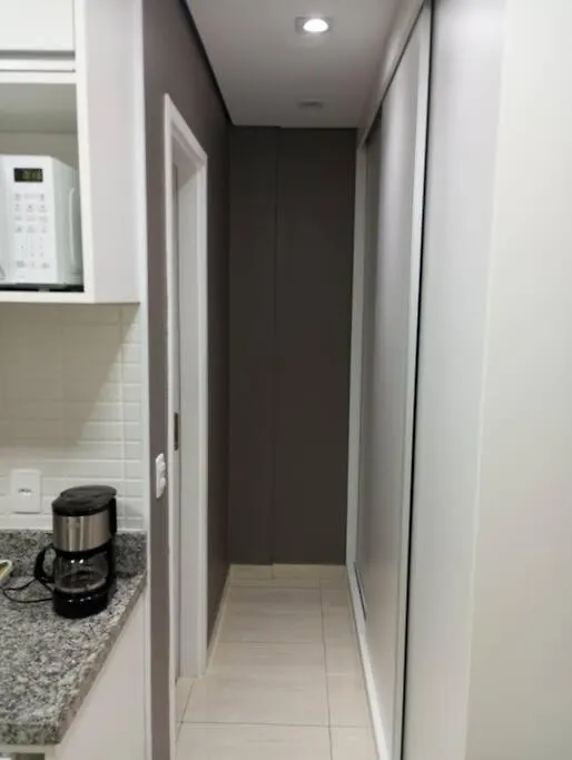 Apartamento Studio Black House Com Garagem Gratuita, Piscina, Ao Lado Do Metro E 25 De Marco São Paulo